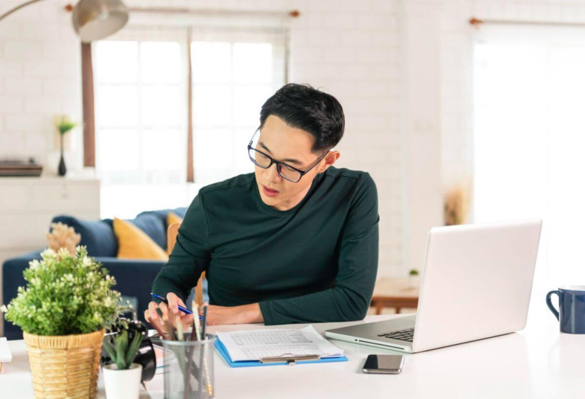 Everyday Habits with Serious Side Effects on Your Health